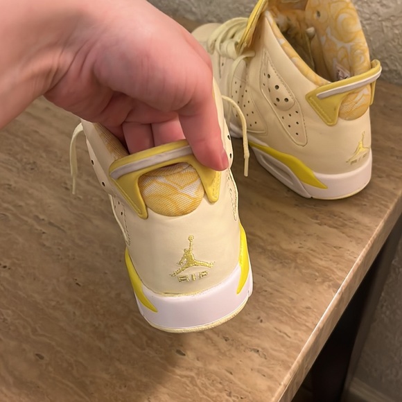Jordan retro 6 citron tint - Picture 7 of 8